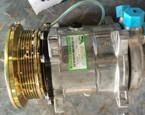 Компрессор кондиционера HOWO WG1500139006